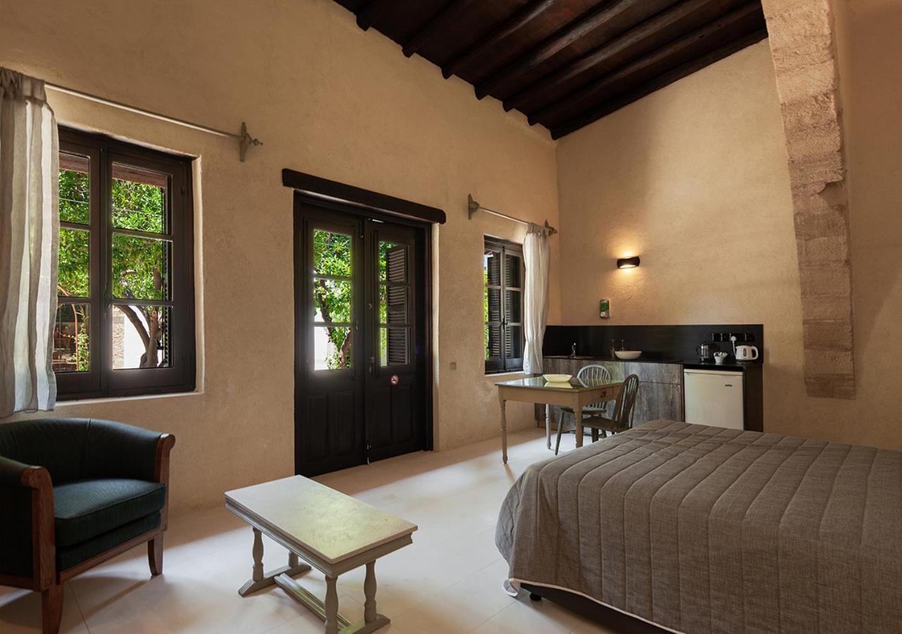 Hotel Casa Mespilea Paphos Pokoj fotografie